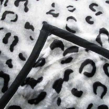 675gsm 2 Ply Animal Print Faux Mink Blanket Queen 200x240 cm Snow Leopard - Home & Garden > Bedding - Zanlana Design and Home Decor