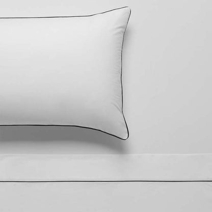 Accessorize White/Black Piped Hotel Deluxe Cotton Sheet Set Super King - Home & Garden > Bedding - Zanlana Design and Home Decor