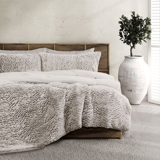 Ardor Faux Fur Bear 3 Piece Comforter Set Single/Double - Home & Garden > Bedding - Zanlana Design and Home Decor