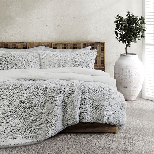 Ardor Faux Fur Silver 3 Piece Comforter Set Single/Double - Home & Garden > Bedding - Zanlana Design and Home Decor